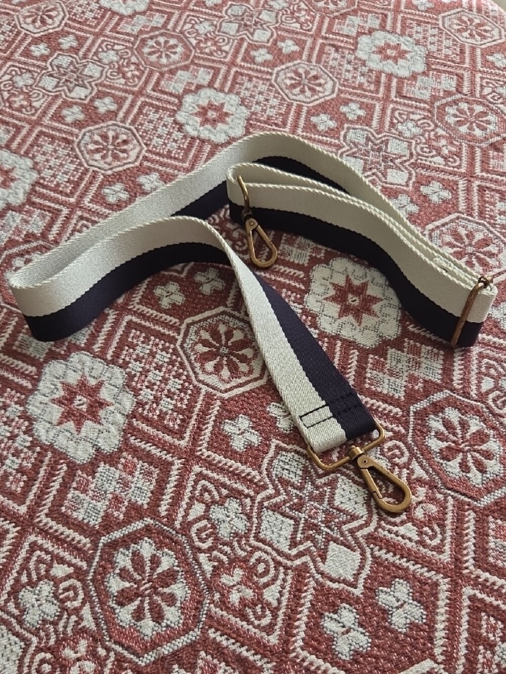 Madewell Large Transport Camera Bag - Picture 16 of 17